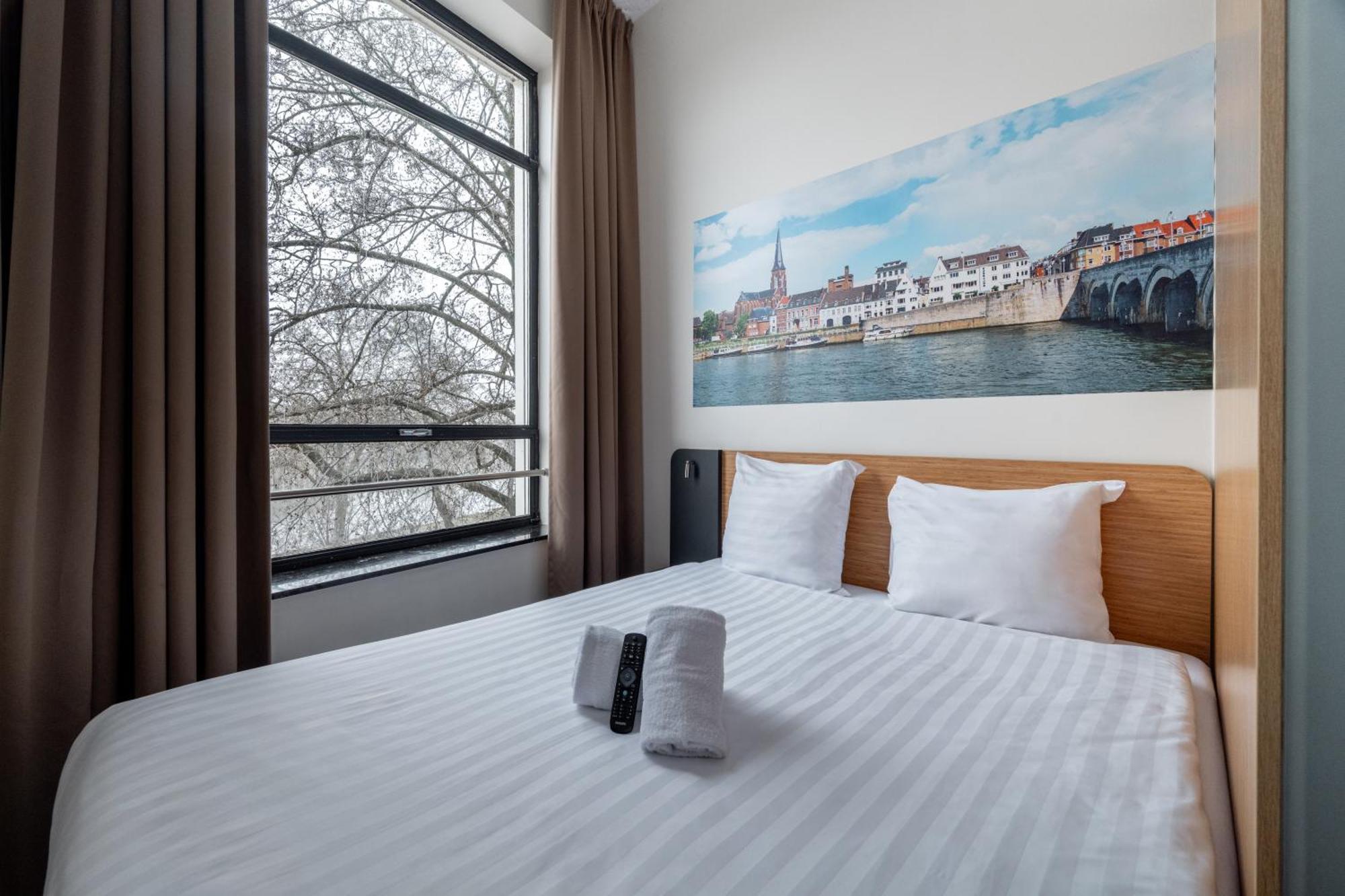 Easyhotel Maastricht City Centre Exterior photo