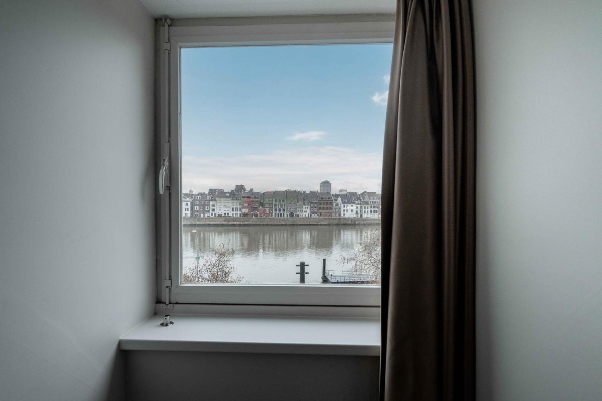 Easyhotel Maastricht City Centre Exterior photo